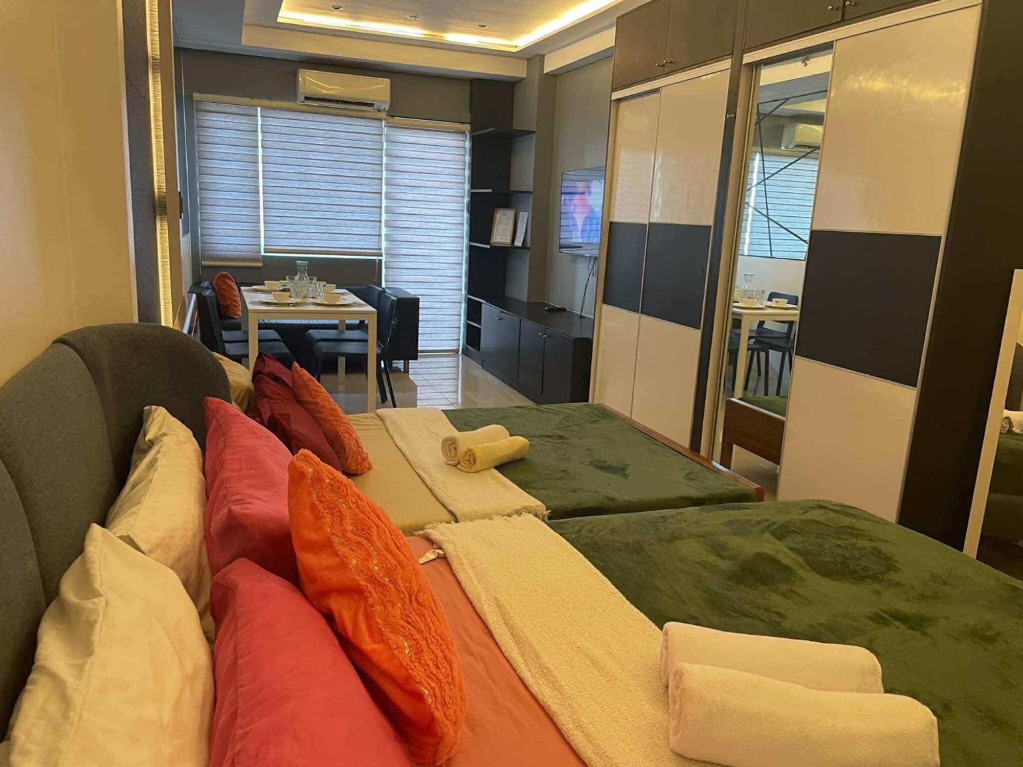 Kys 3 Staycation Near Naia Mall Of Asia Pasay Eksteriør bilde