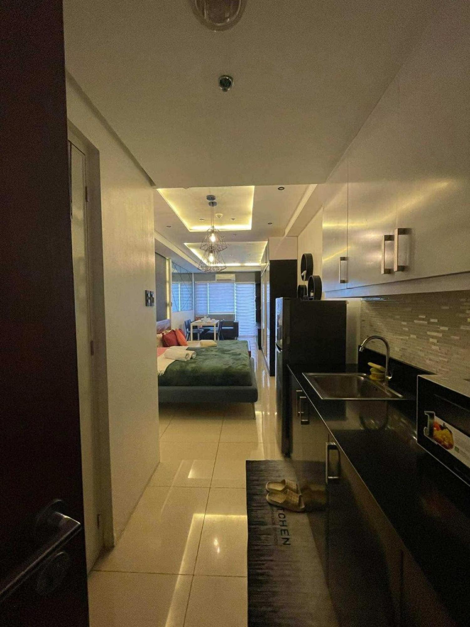 Kys 3 Staycation Near Naia Mall Of Asia Pasay Eksteriør bilde
